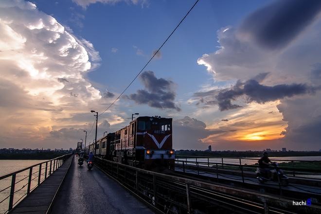 Long Bien Bridge: A century of inspiration - ảnh 1